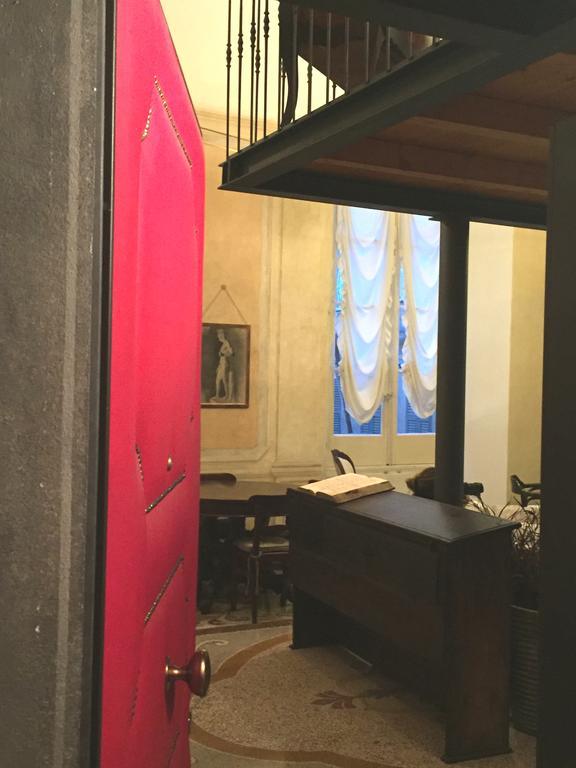 La Casa Di Einstein Apartment เจนัว ภายนอก รูปภาพ