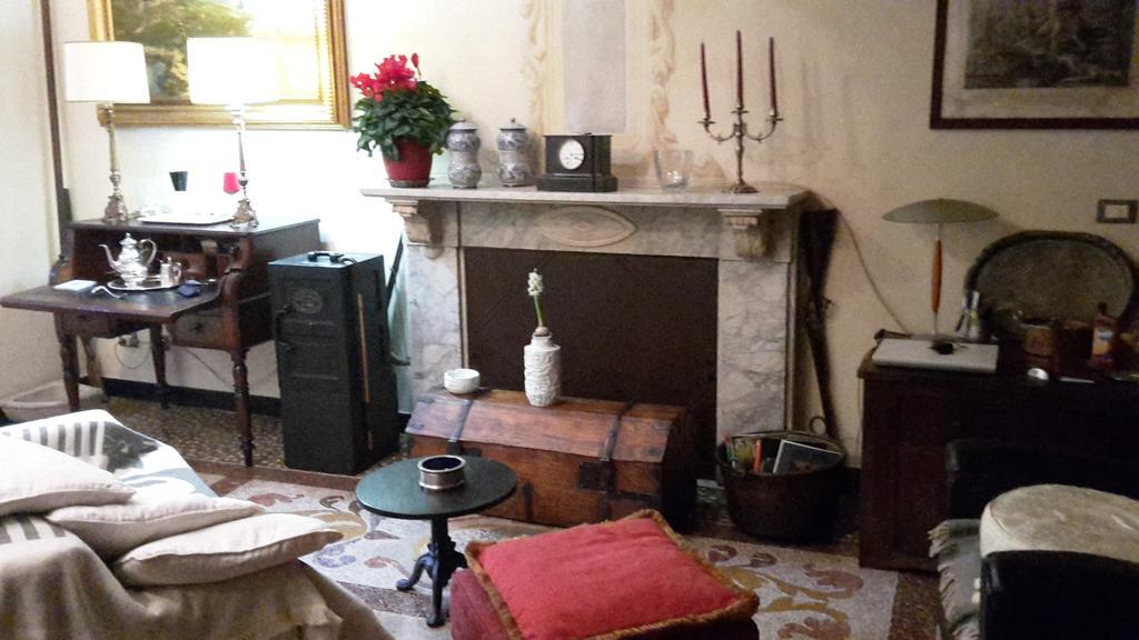 La Casa Di Einstein Apartment เจนัว ภายนอก รูปภาพ