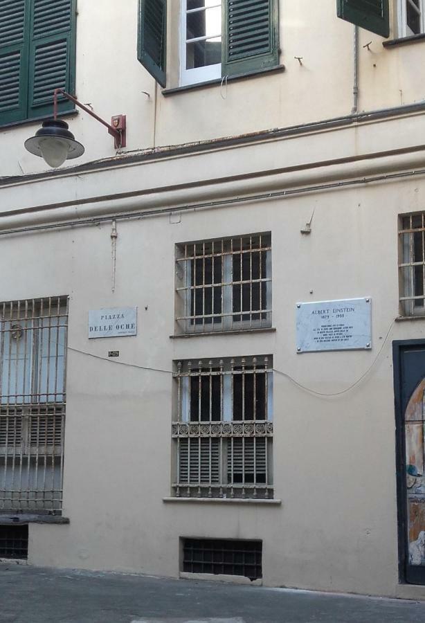 La Casa Di Einstein Apartment เจนัว ภายนอก รูปภาพ